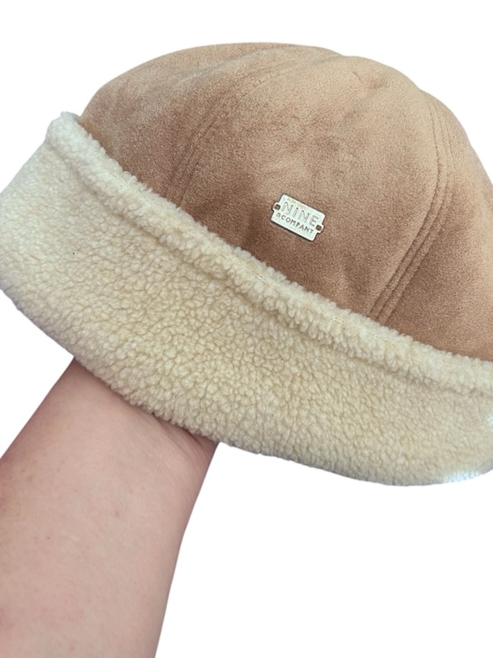 Nine & Company women’s suede fleece lined beanie cap